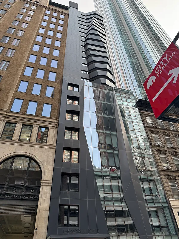 11A - 7 East 30th Street