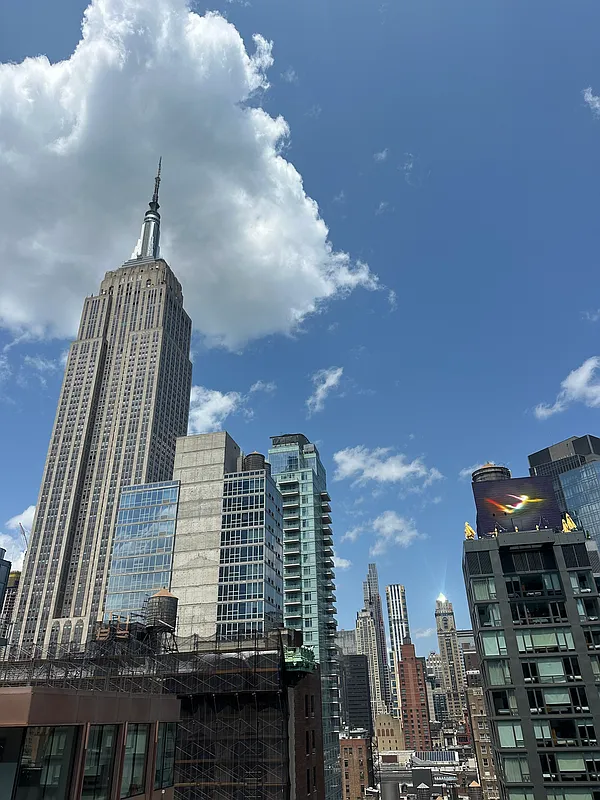 12A - 7 East 30th Street